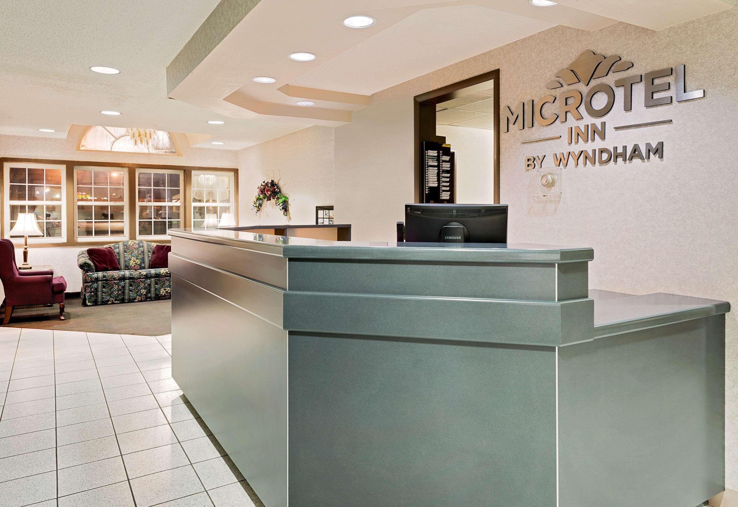 Microtel Inn & Suites By Wyndham Joplin Esterno foto