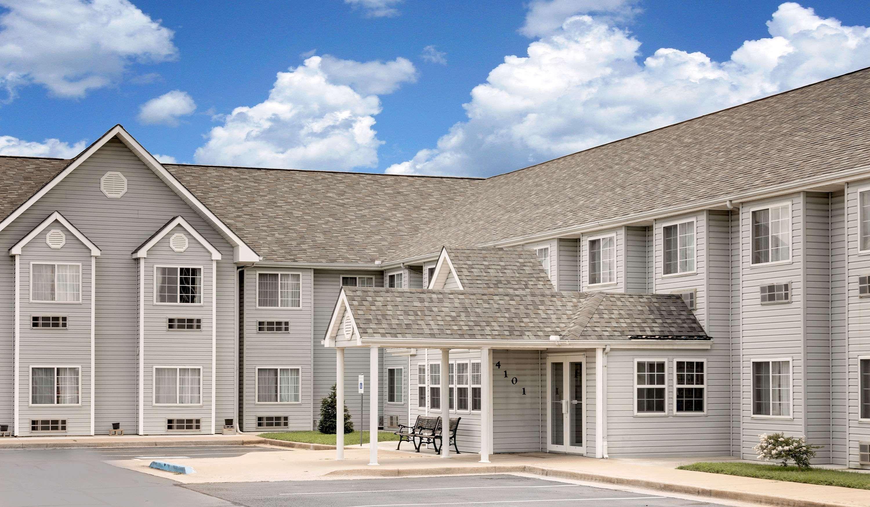 Microtel Inn & Suites By Wyndham Joplin Esterno foto
